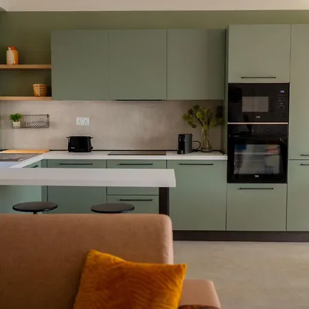 Contemporary Style Terraced In Spb By Homely St. Paul's Bay