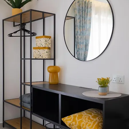 Contemporary Style Terraced In Spb By Homely *