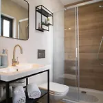 Contemporary Style Terraced In Spb By Homely Apartamento